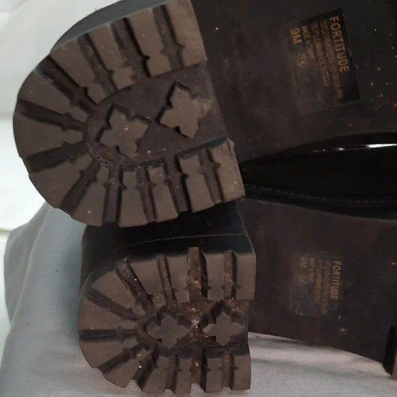 JellyPop Striking Black and Red Heeled Boots for Elegance - Women's Size 9M - Picture 8 of 15